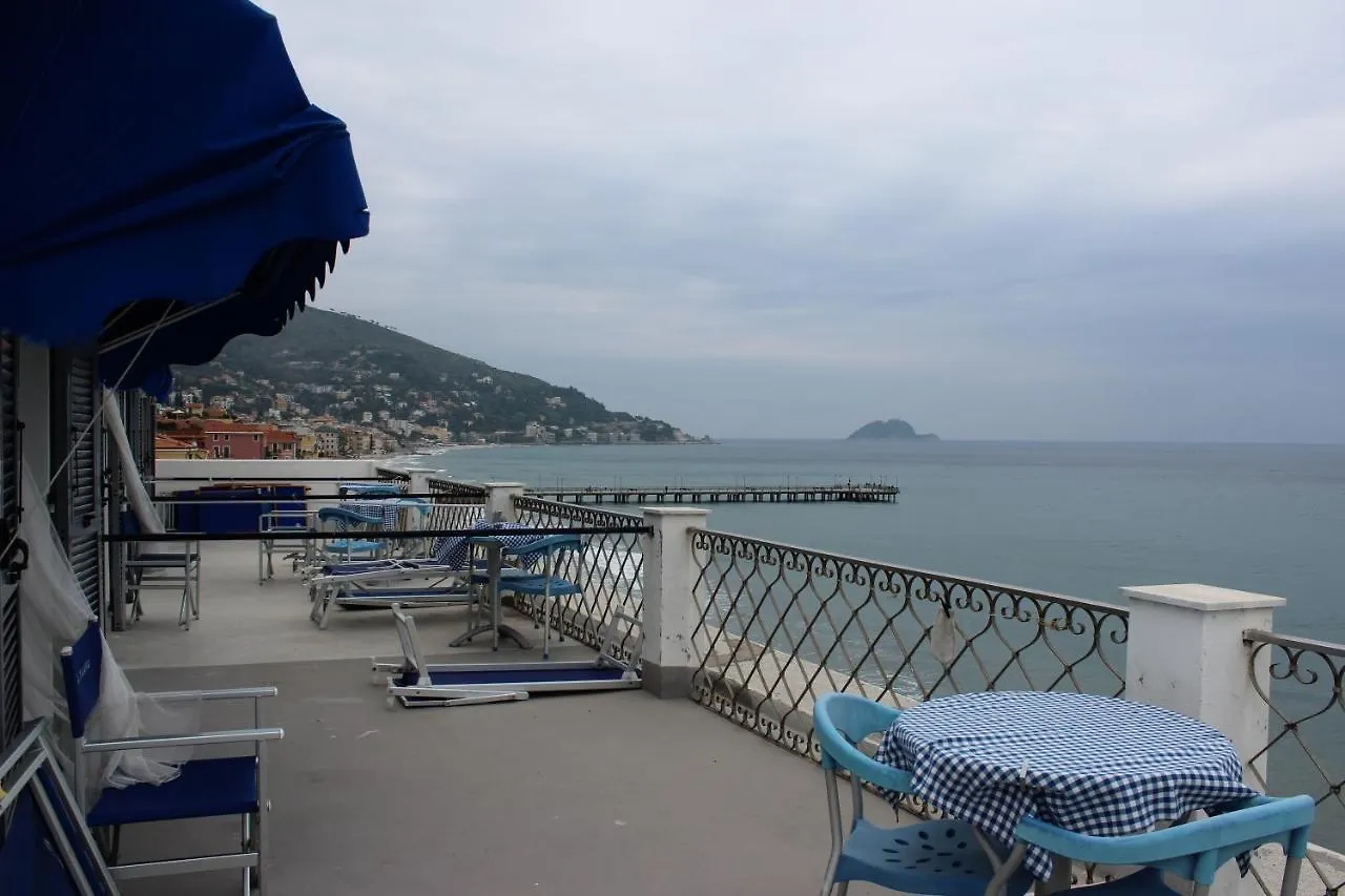 Hotel Milano Alassio